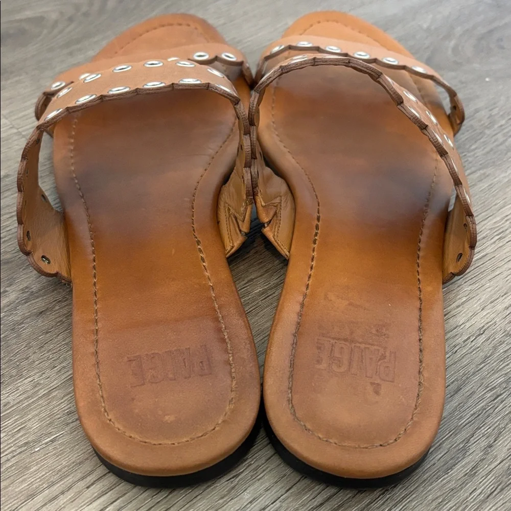 Paige Devyn Scalloped Grommet Slide Sandal Honey Brown Leather, Cottagecore